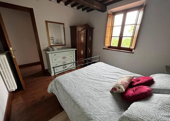 Casa Di Pietra En El Norte De Lucca, Toscana