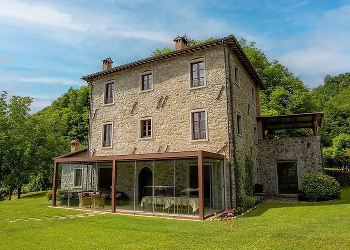 Casa Di Pietra En El Norte De Lucca, Toscana * Camporgiano